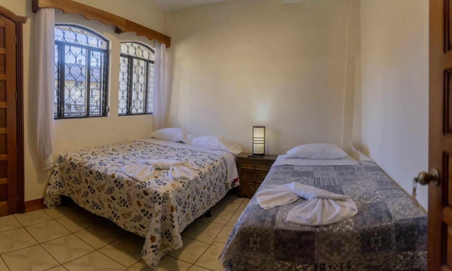 Hotel Los Manantiales Panajachel Buitenkant foto